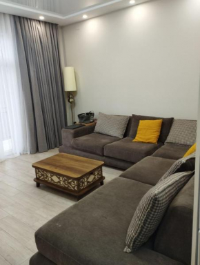 Manonis Apartments Agmashenebeli street